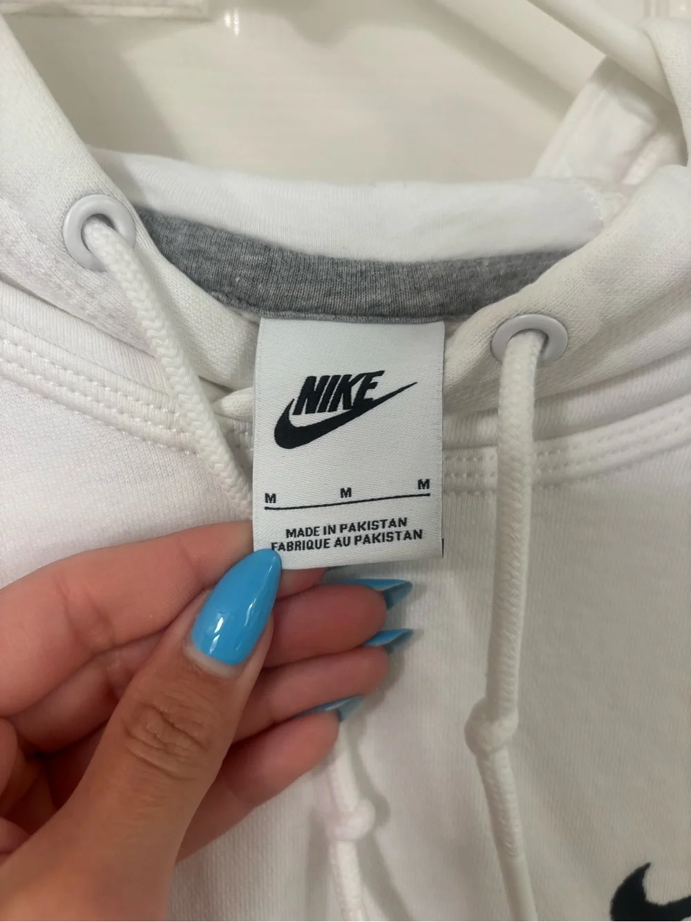 Nike White Pullover Hoodie with Black Swoosh